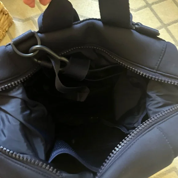 Dagne Dover neoprene diaper bag - Picture 3 of 4